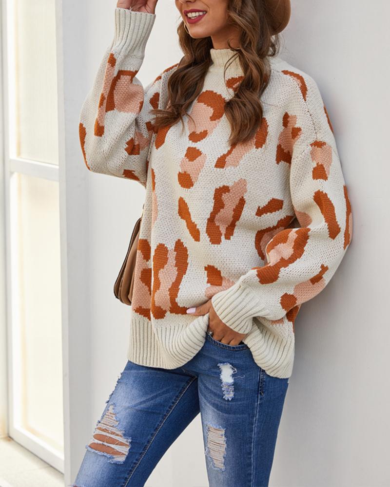 

Cheetah Half High Neck Sweater, Apricot