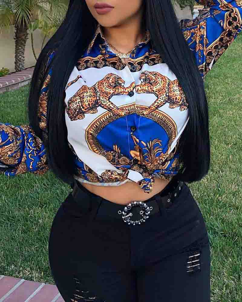 

Totem Print Knotted Front Long Sleeve Shirt