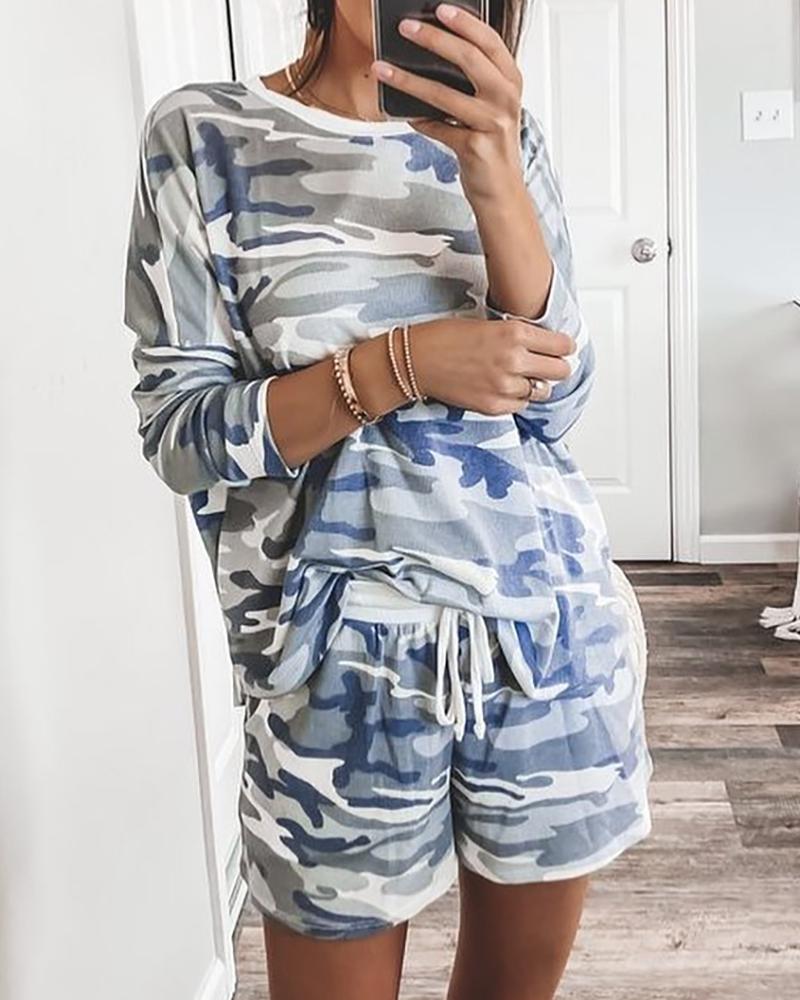 

Camouflage Print Round Neck Top & Short Set, Blue