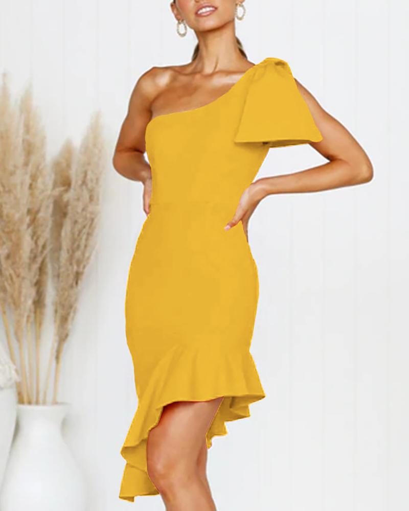 

One Shoulder Ruffles Trim Irregular Dress, Yellow