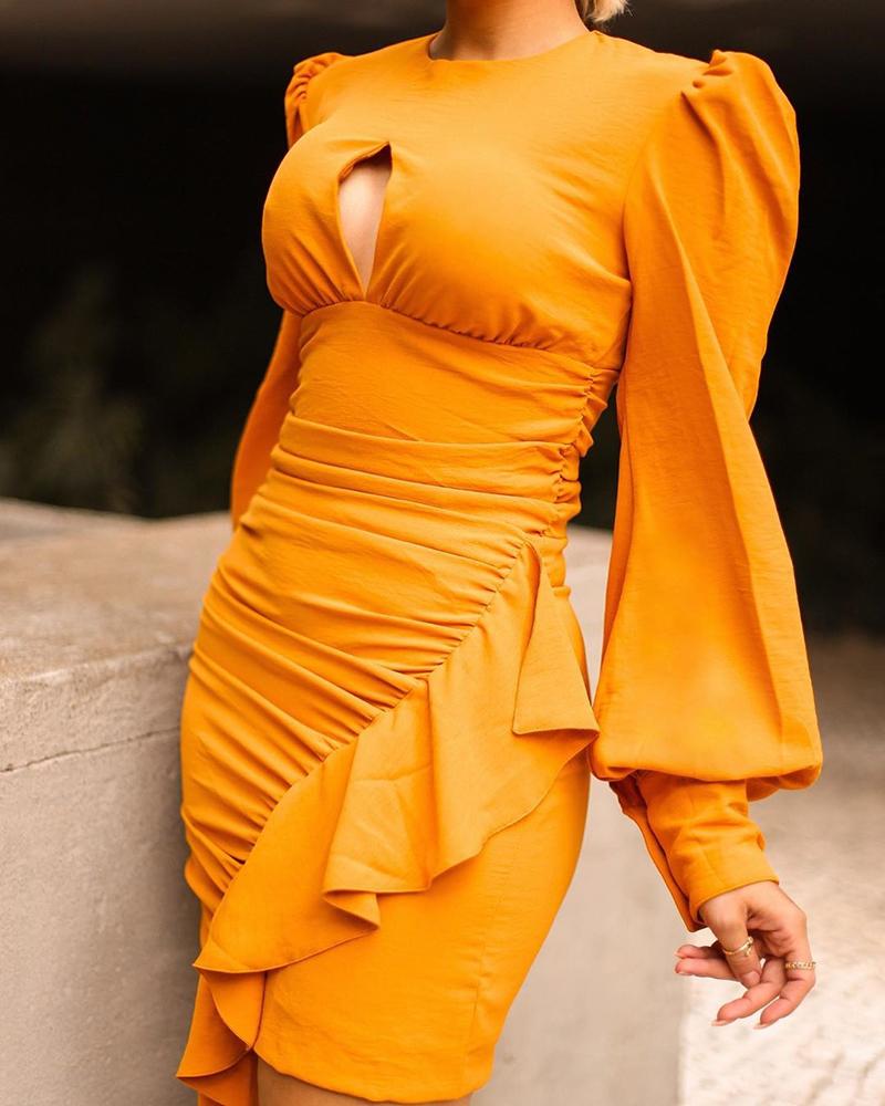 

Lantern Sleeve Ruched Ruffles Bodycon Dress