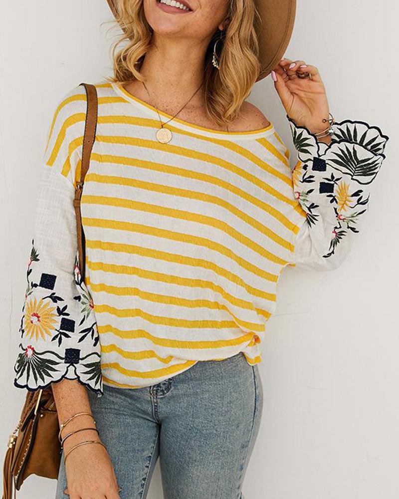 

Boat Neck Striped & Embroidery T-Shirt, Yellow