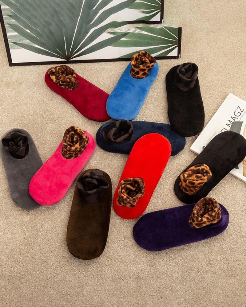 

Men Cheetah Indoor Non-slip Thermal Socks, Black