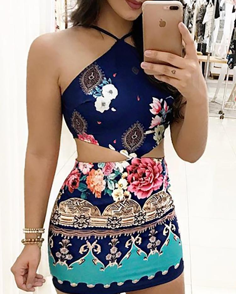 

Ethnic Print Halter Cutout Waist Bodycon Dress