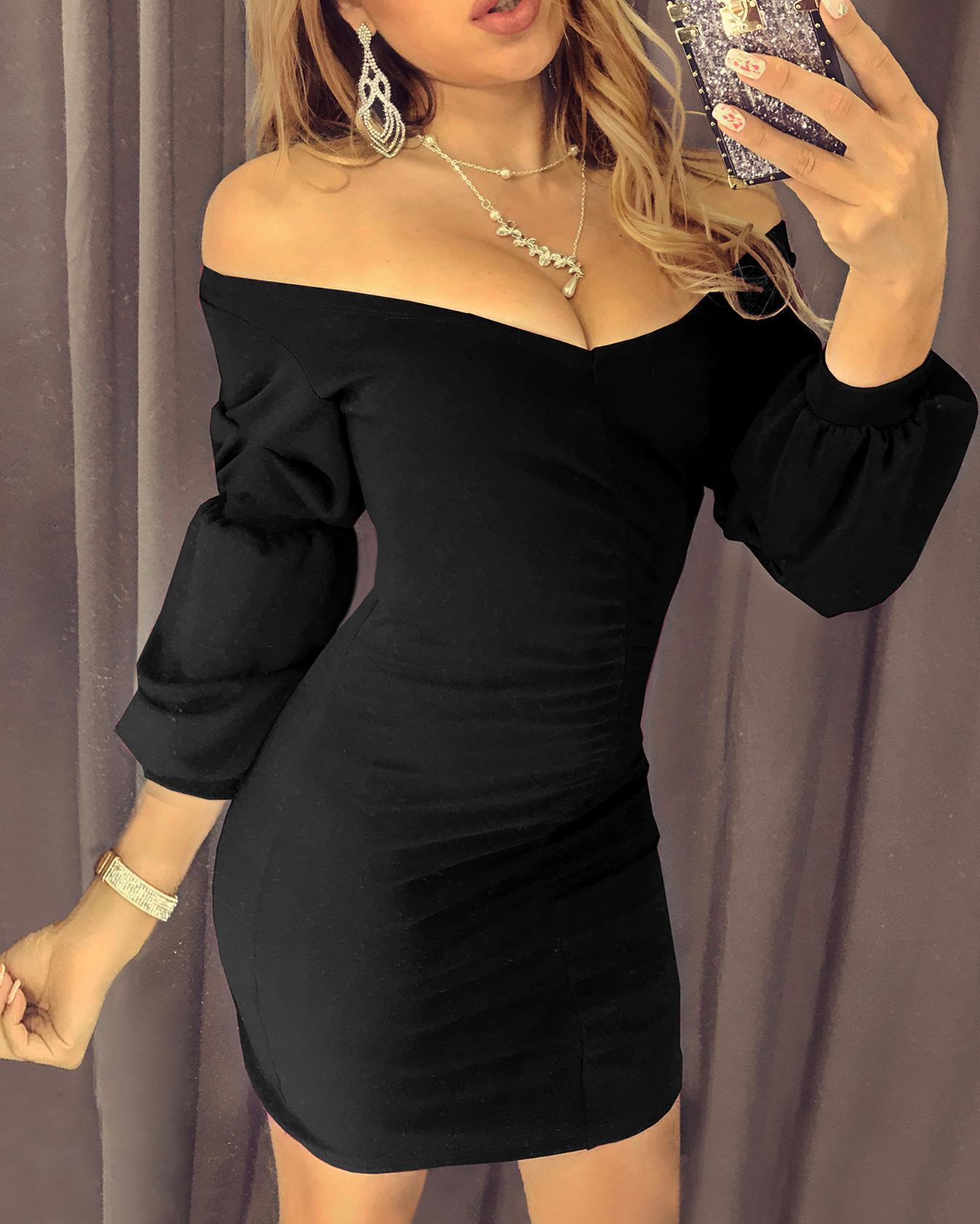 

Off Shoulder Puffed Sleeve Ruched Dress