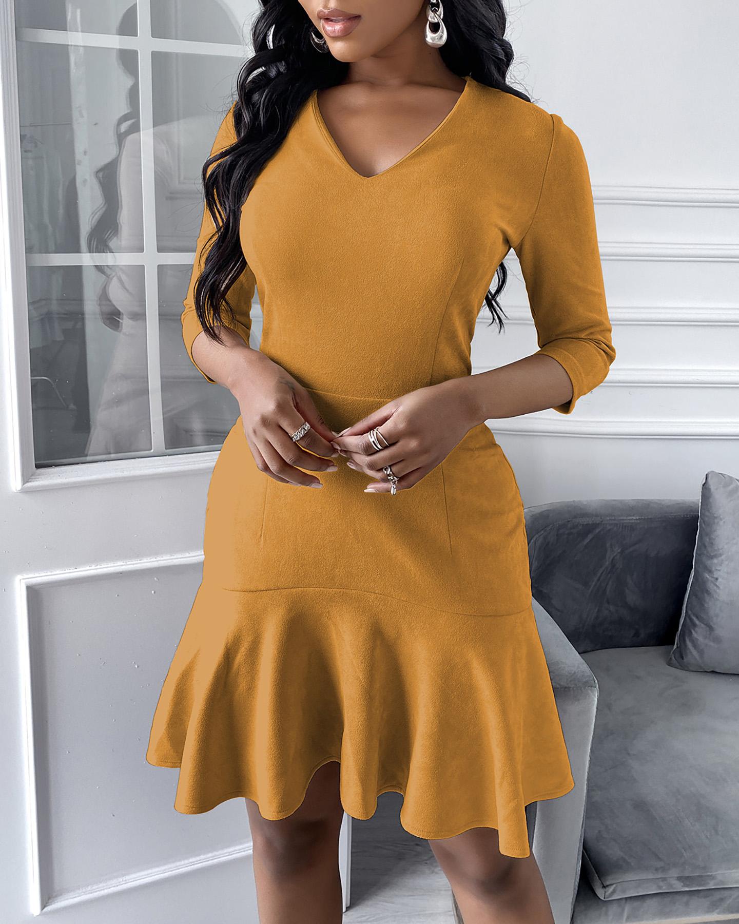 

Ruffles Long Sleeve Plunge Dress, Dark yellow