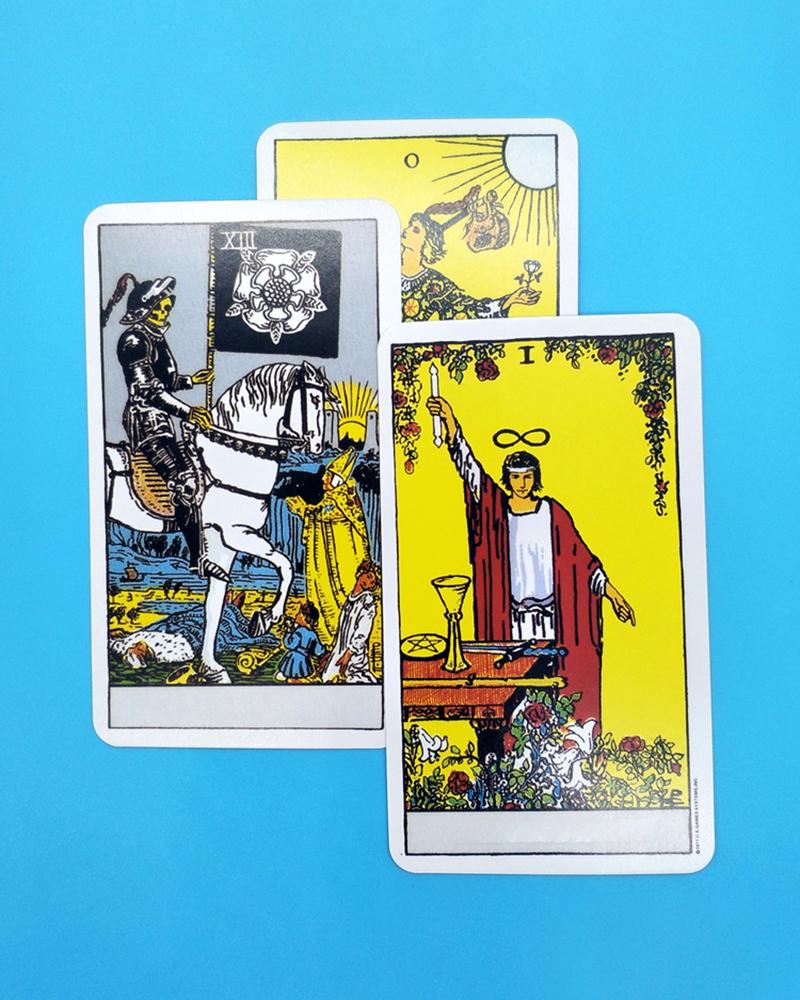

Radiant Rider Wait Tarot Cards Game Cards, White