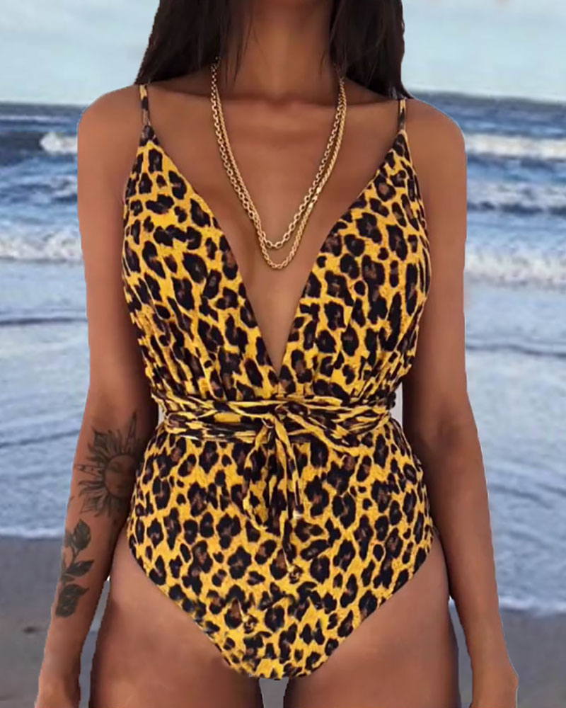 

Print Spaghetti Strap One Piece Swimsuit, Leopard