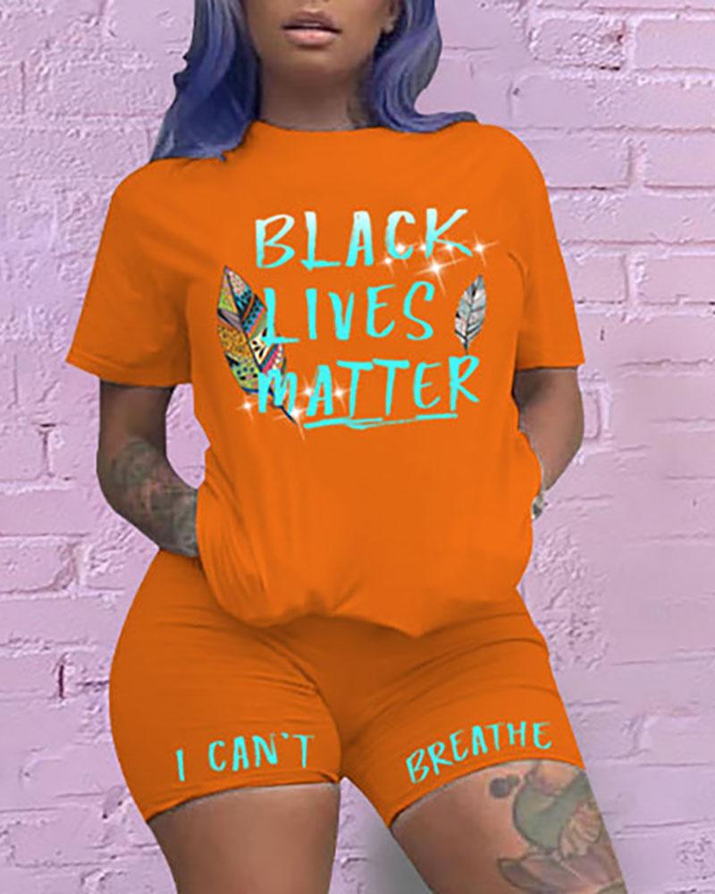

Letter Print Colorblock Top & Shorts Set, Orange