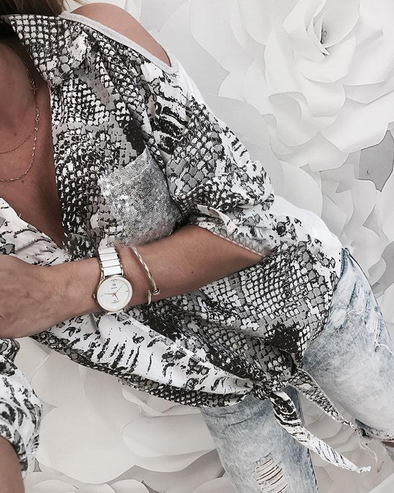 

Snakeskin Cold Shoulder Pockets Blouse