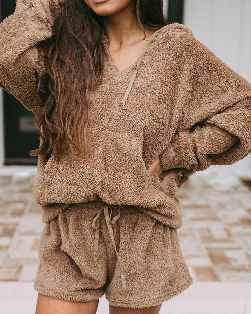 

Plain Long Sleeve Teddy Hooded Top & Drawstring Shorts Set, Khaki