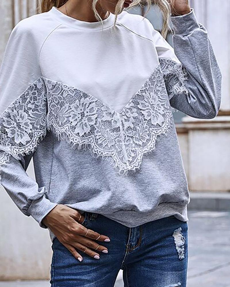 

Eyelash Lace Colorblock Casual Top, Gray