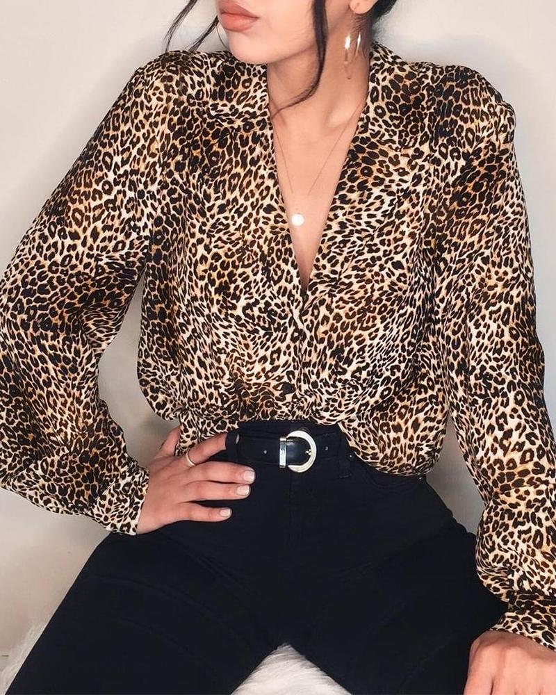 

Leopard Print V-Neck Casual Shirt