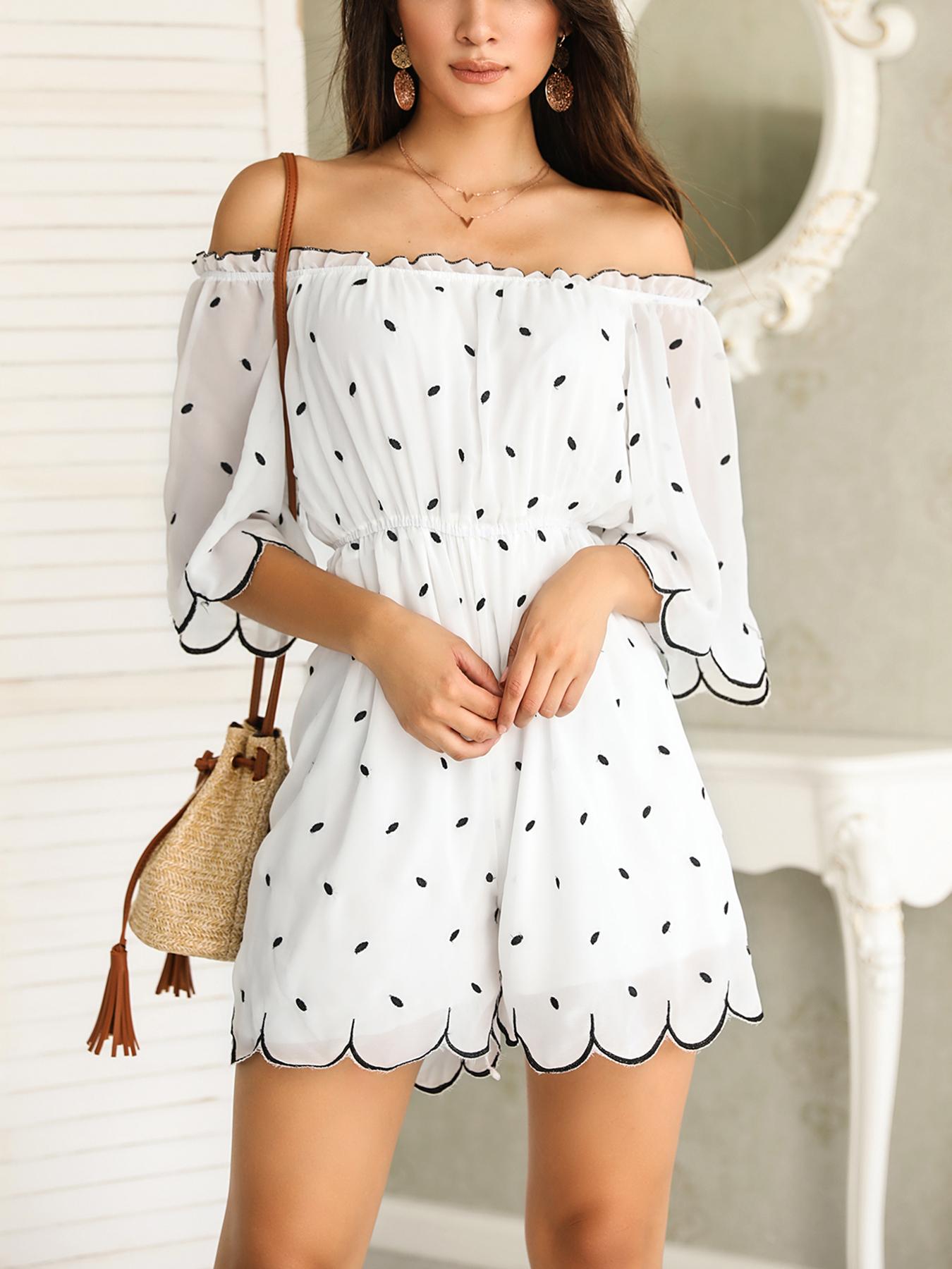 

Off Shoulder Scalloped Hem Casual Rompers, White
