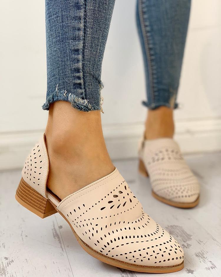 

Hollow Out PU Flats, Beige