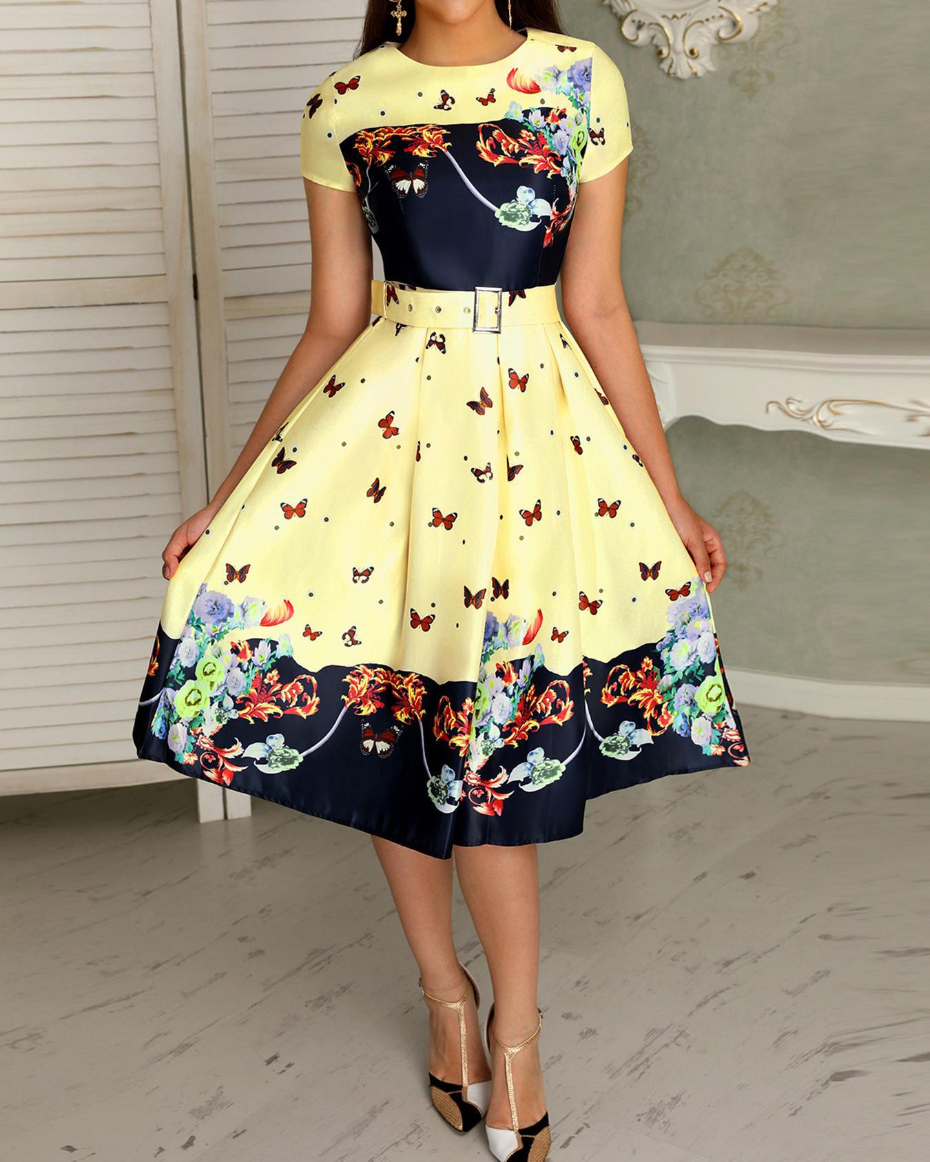 

Butterfly Print Short Sleeve Belted Pleated Dress, Yellow