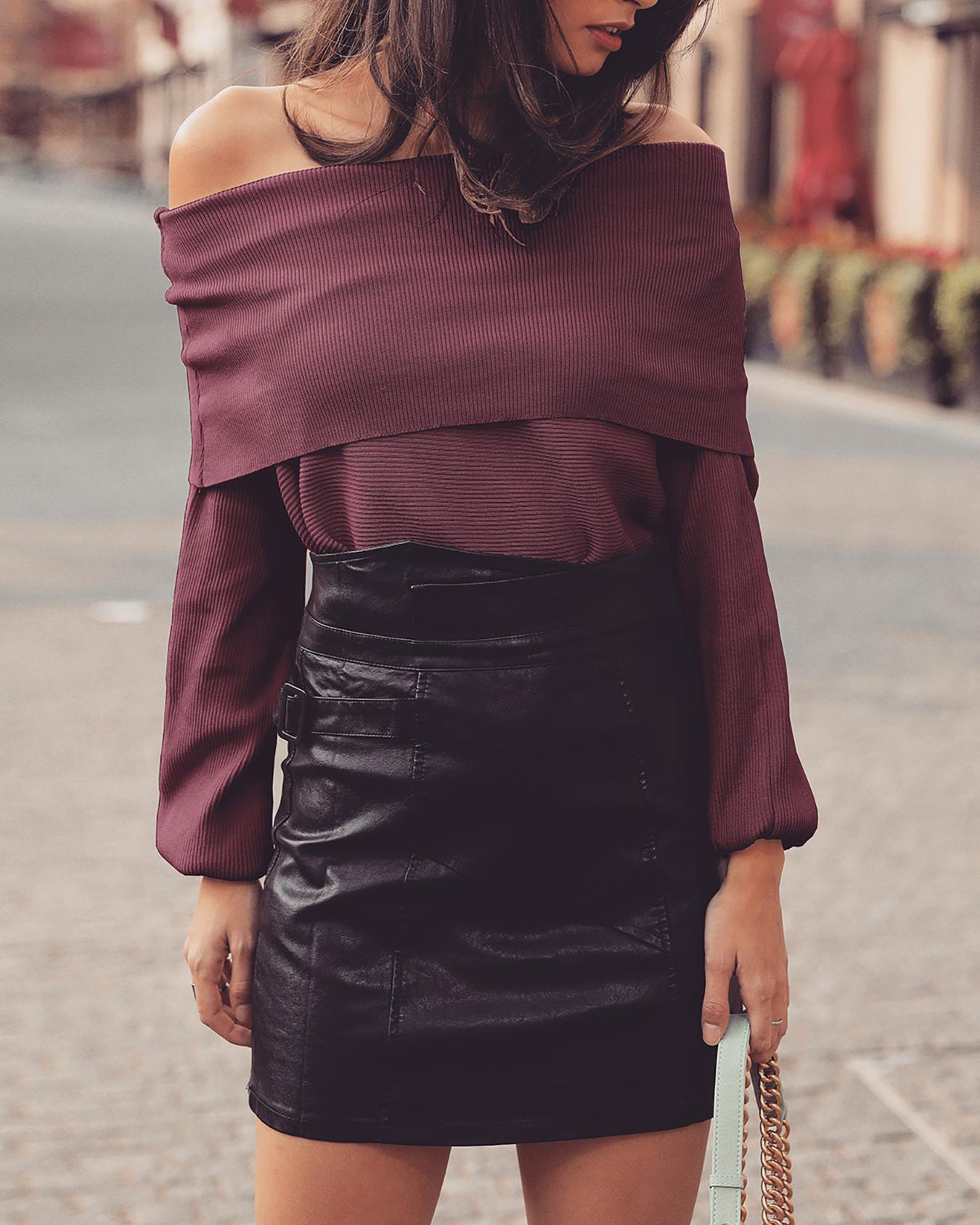 

Fold-Over Off Shoulder Casual Blouse
