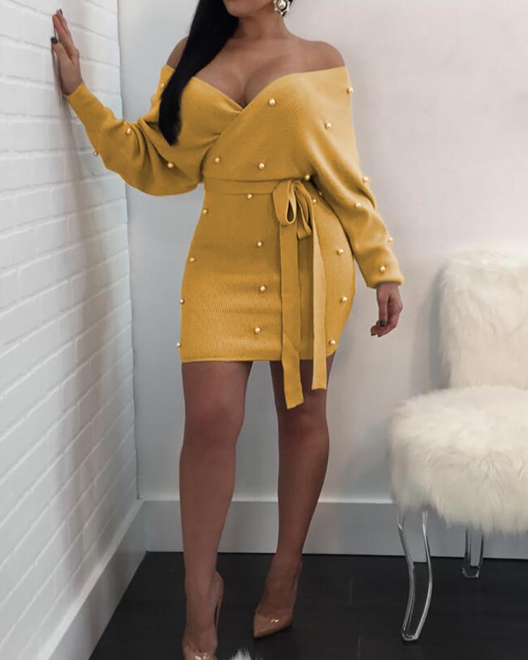 

Beading Design Open Back Belted Bodycon Dress