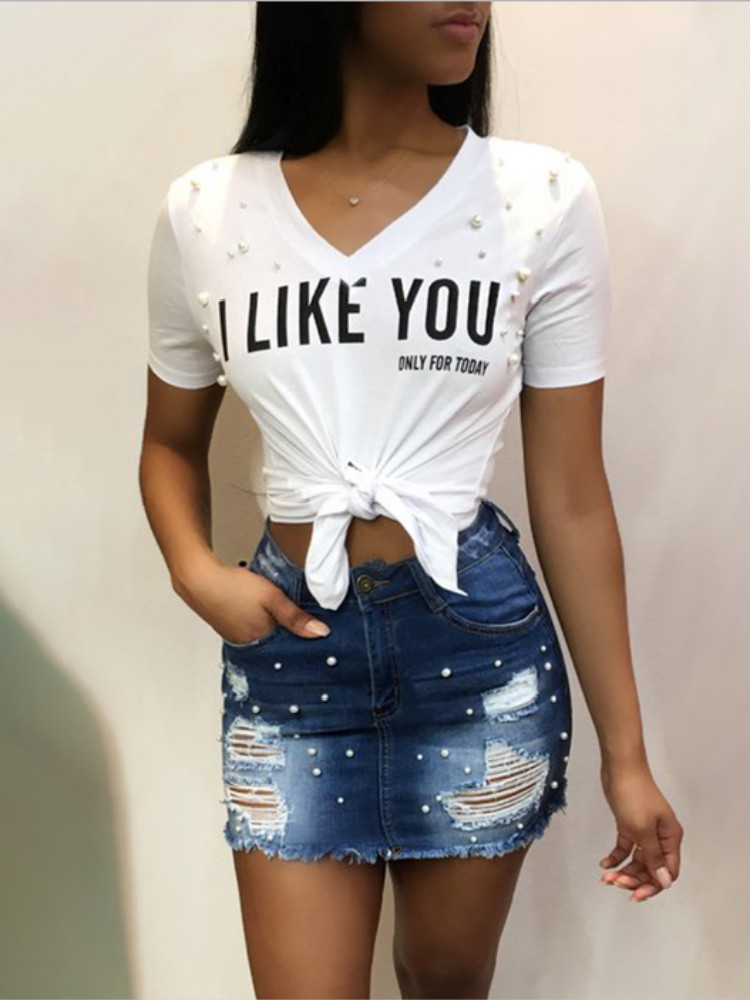 

Shiny Embellished Letter Print Twisted Front Tee
