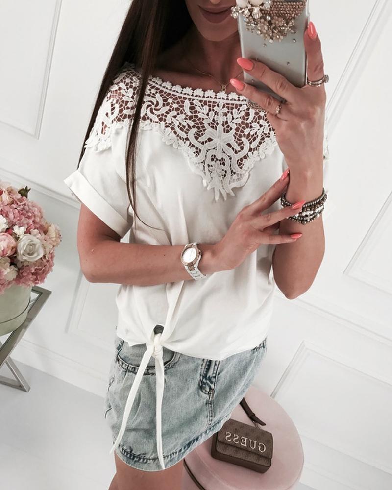 

Lace Trim Knotted Detail Top