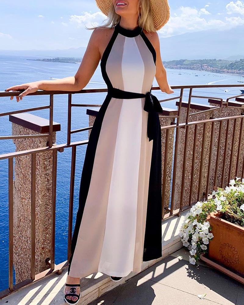 

Sleeveless Halter Colorblock Insert Maxi Dress, Multicolor