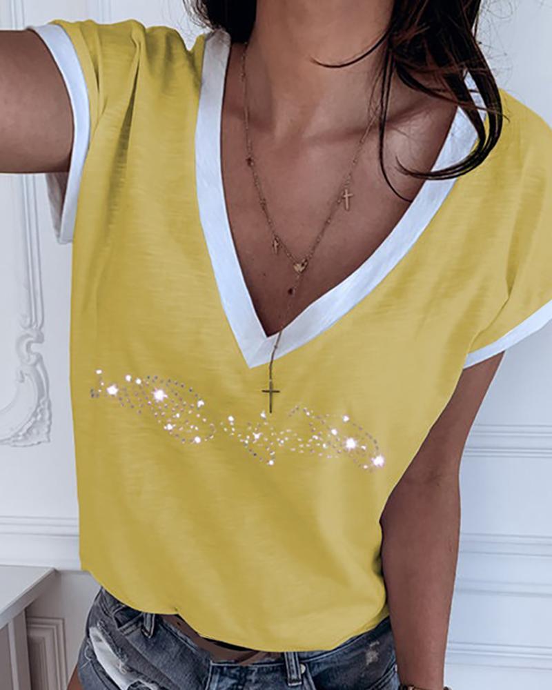 

Studded V-neck Casual T-shirt, Yellow