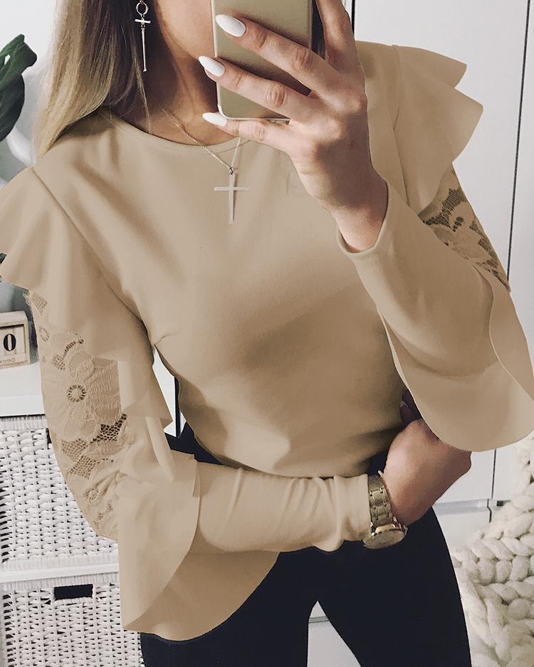 

Lace splicing Ruffles Sleeve Blouses
