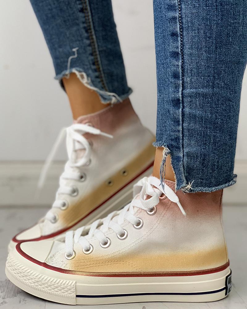 

Colorblock Striped Lace-Up Casual Sneakers, Yellow