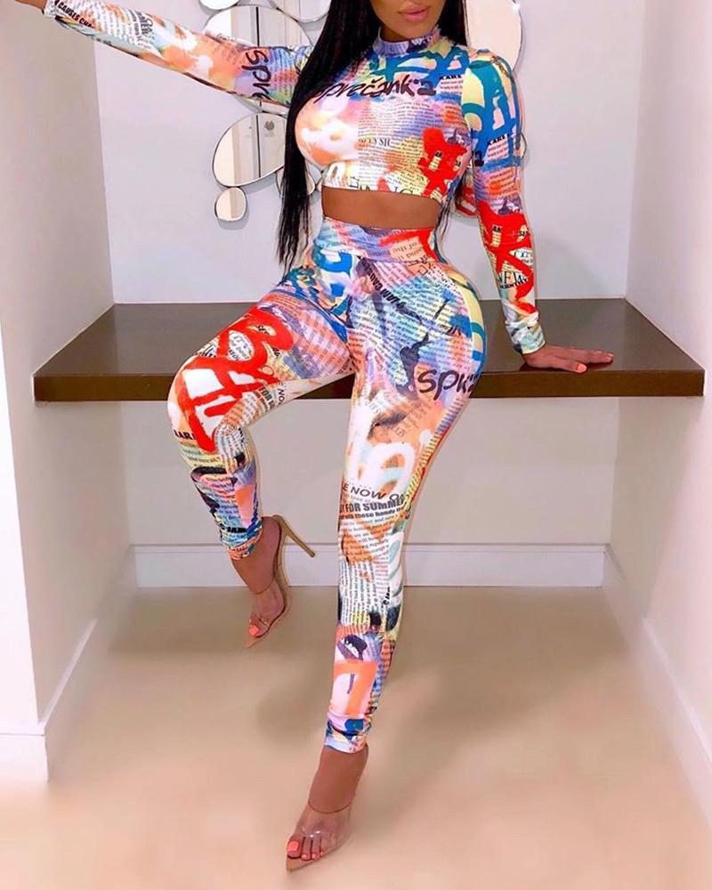 

Abstract Print Mock Neck Crop Top & Pants Sets, Red