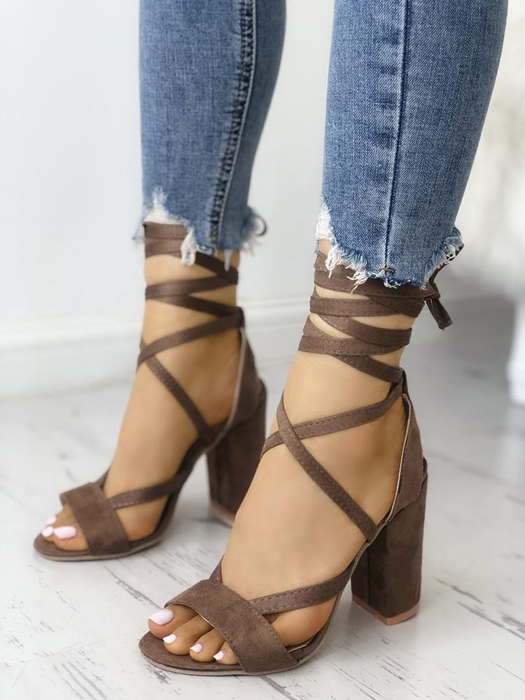 

Solid Strappy Chunky Heeled Sandals