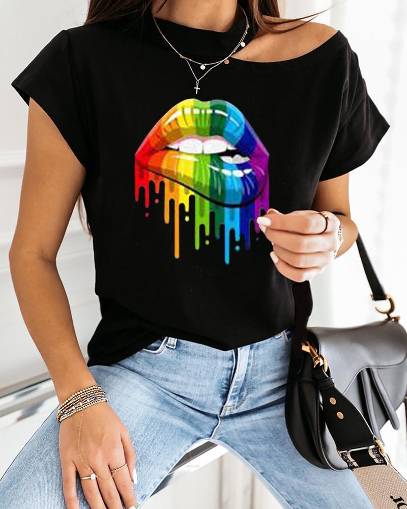 

Mouth Pattern Cold Shoulder Casual T-shirt, Black