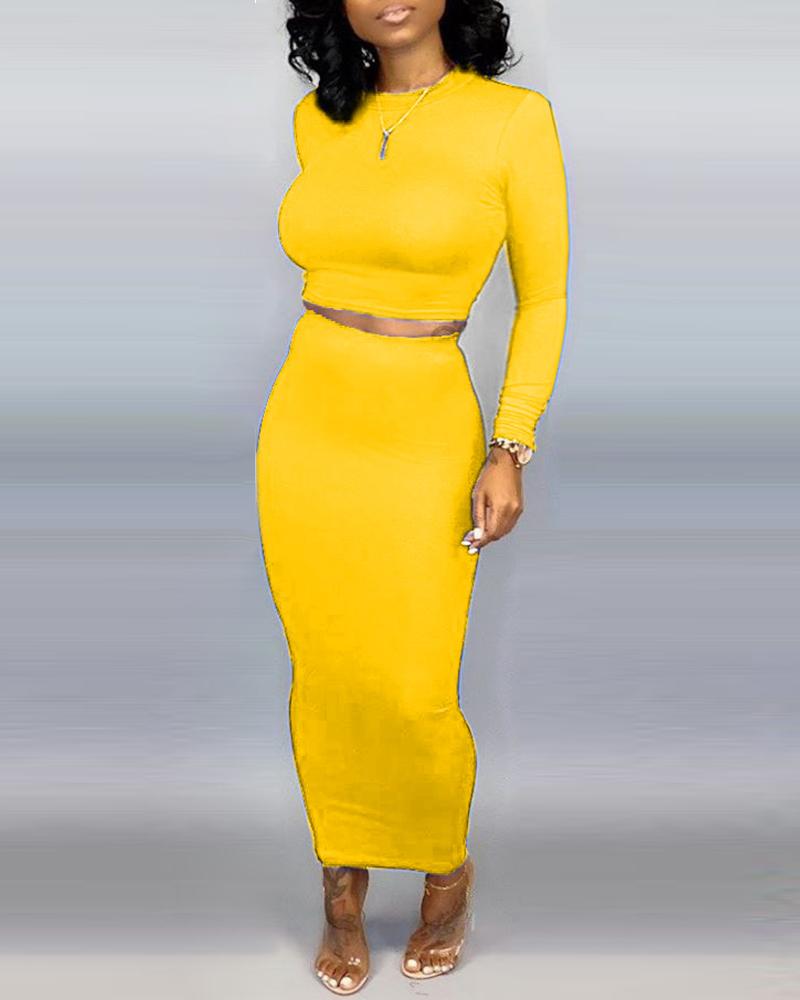 

Solid Round Neck Crop Top & Skirt Sets, Yellow