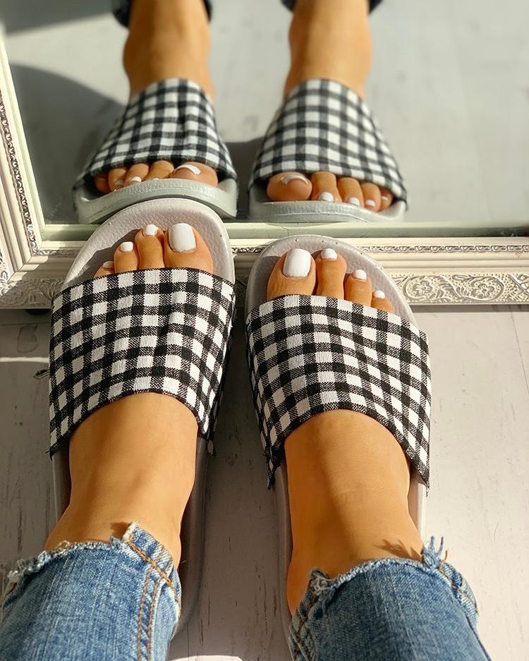 

Plaid Open Toe Flat Sandals, Gray