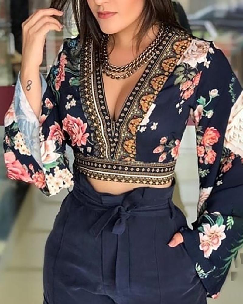 

V-Neck Bell Sleeve Print Casual Blouse, Purplish blue