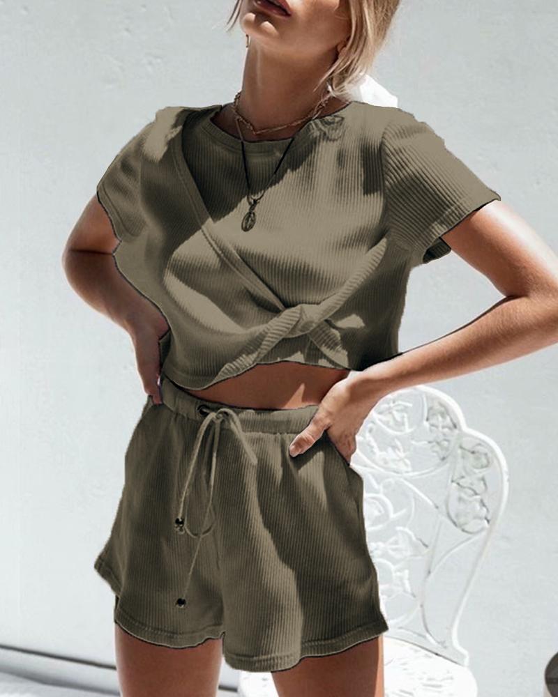 

Ribbed Solid Twisted Top & Short Set, Army green