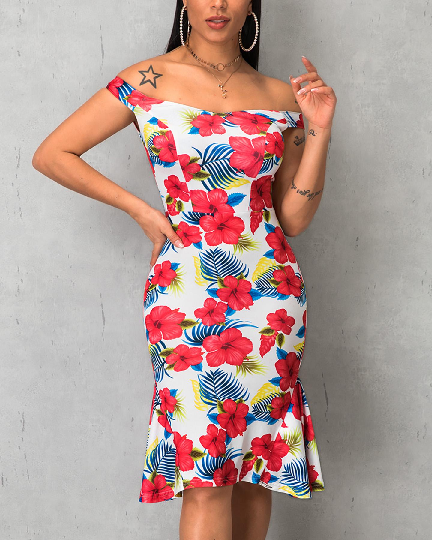 

Off Shoulder Floral Print Ruffles Bodycon Dress