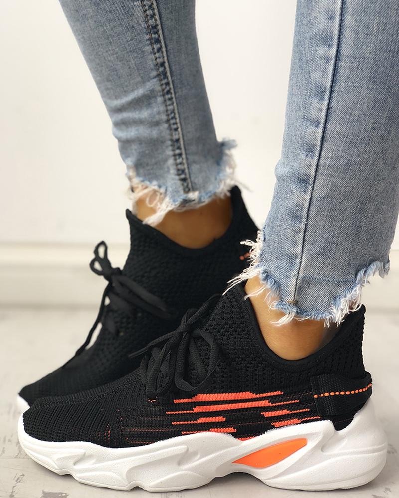 

Knitted Breathable Lace-Up Yeezy Sneakers