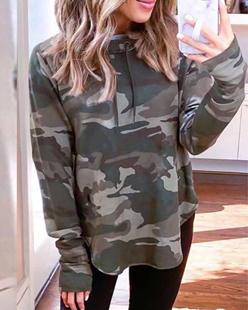 

Camouflage Print Long Sleeve Hooded Top, Green