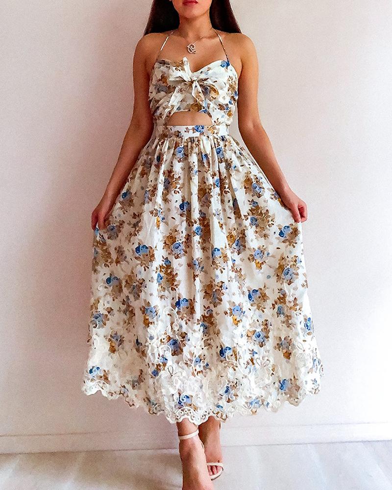 

Knot Front Cutout Floral Maxi Dress, Multicolor