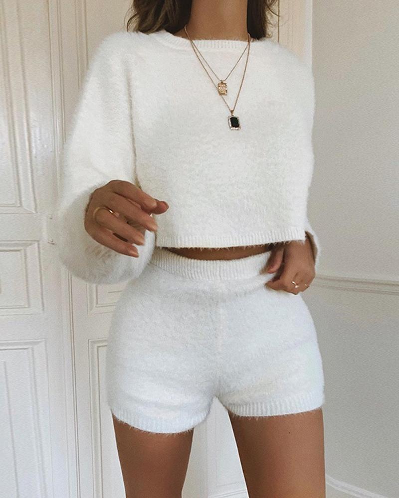 

Fluffy Crop Top + Shorts Set, White