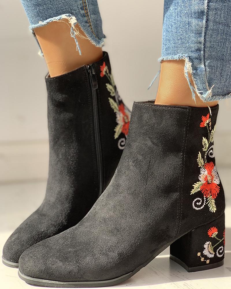 

Flower Embroidery Zipper Chunky Heeled Boots, Red