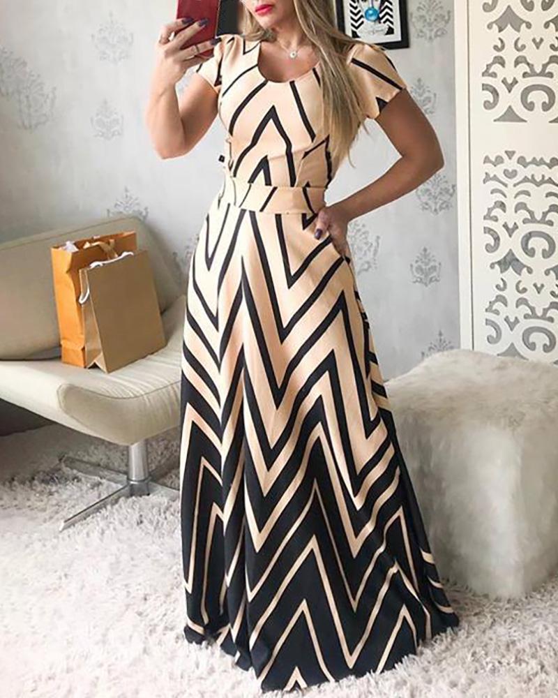 

Colorblock Wave Print Short Sleeve Maxi Dress, Apricot