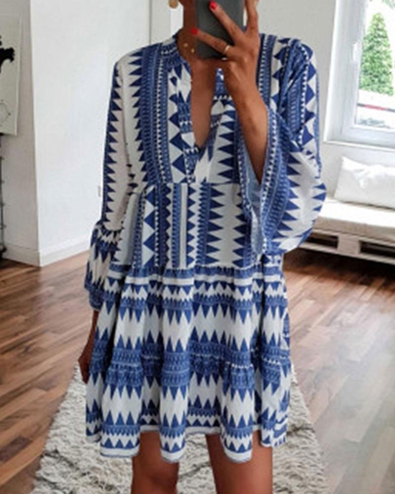 

Colorblock Geometric Print Bell Sleeve Casual Dress, Dark blue
