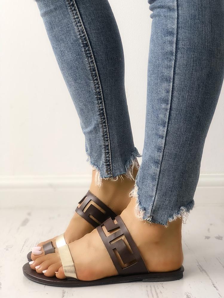 

Two Tone Hollow Out Toe Ring Flat Sandals