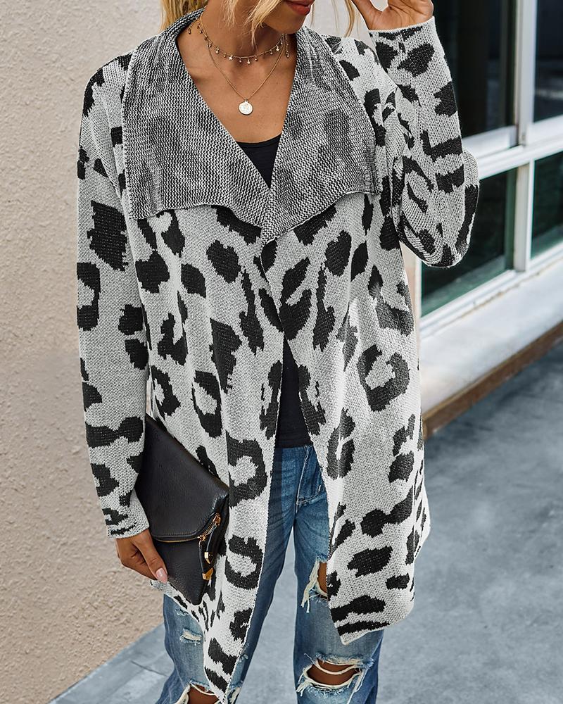 

Cheetah Print Long Sleeve Knitted Coat, White