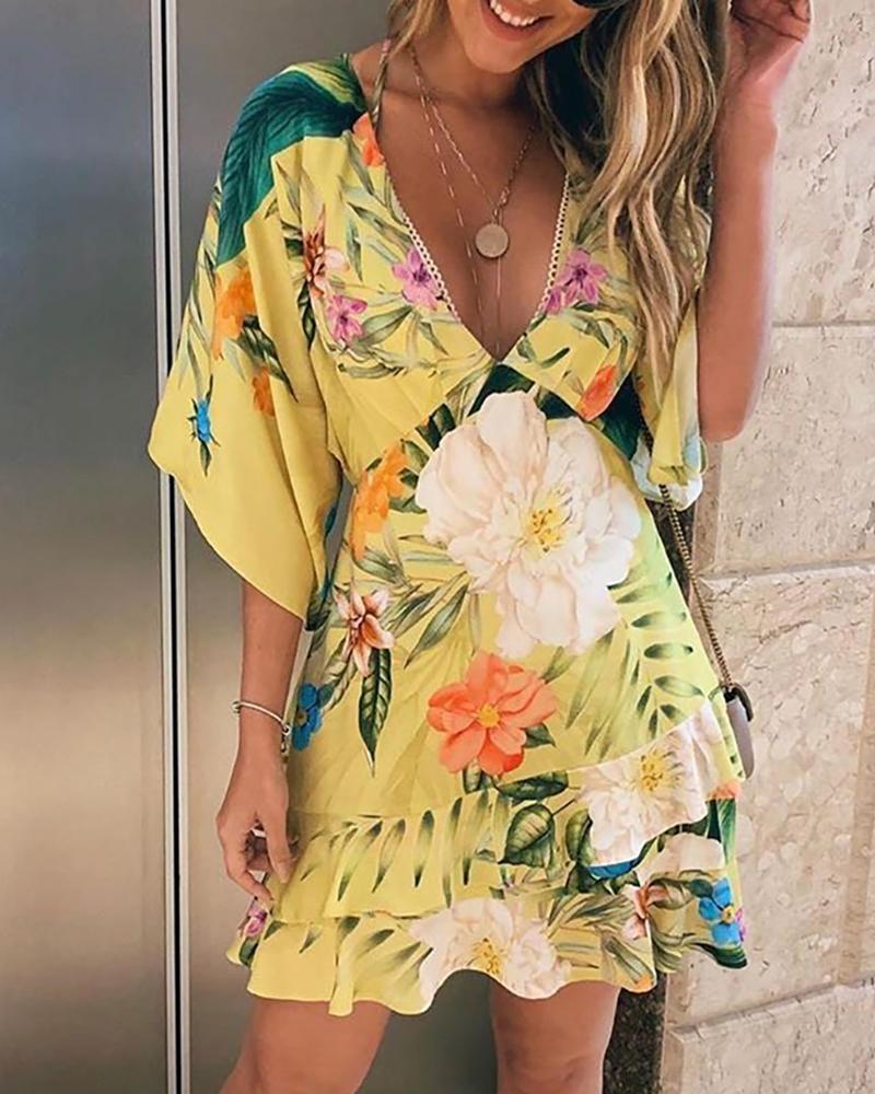

V Neck Floral Print Ruffles Dress, Yellow