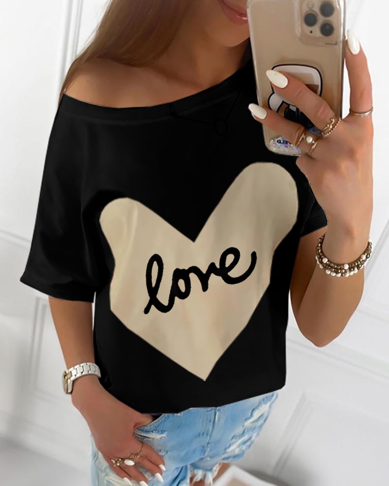 

Heart Letter Print Casual T-shirt, Black