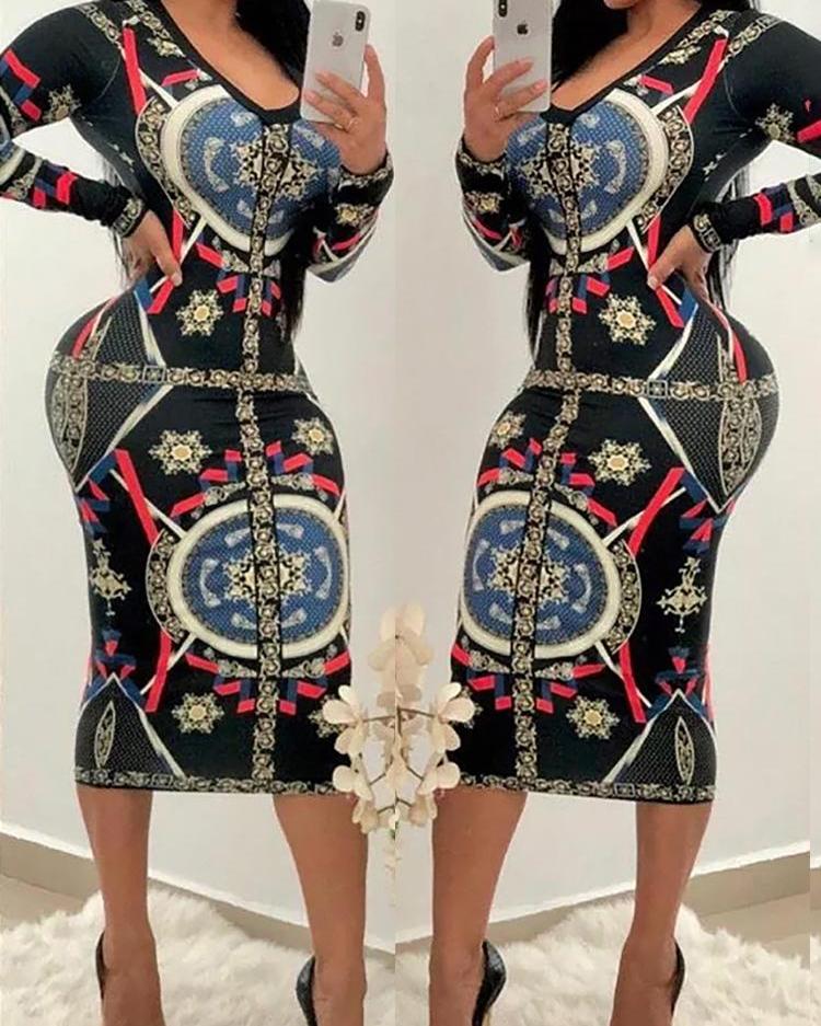 

Colorblock Geo Print Long Sleeve Dress, Black