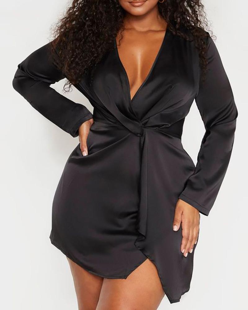 

Plus Size Twisted Satin Shirt Dress, Black