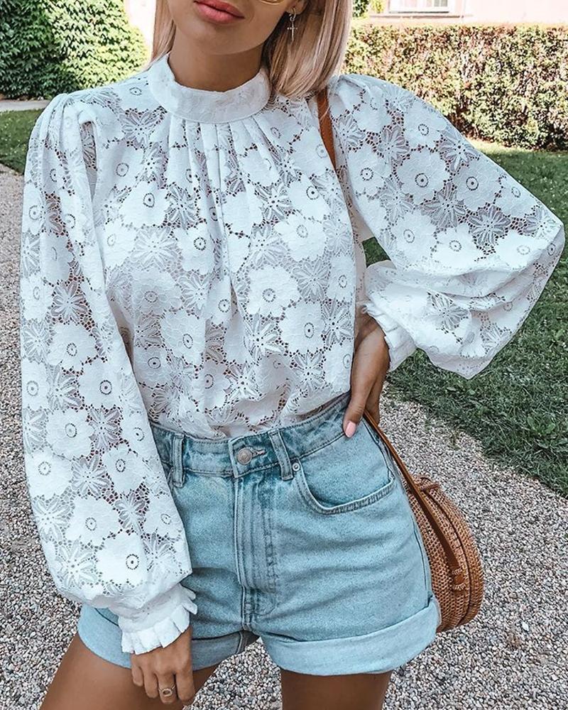 

Solid Lace Lantern Sleeve Blouse, White